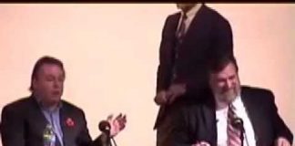 Collision – Christopher Hitchens vs. Douglas Wilson