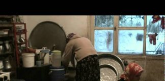 The Family That Walks On All Fours