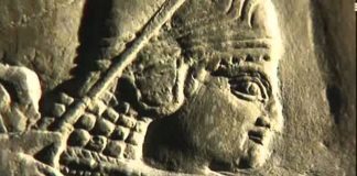 The Assyrians: Masters of War